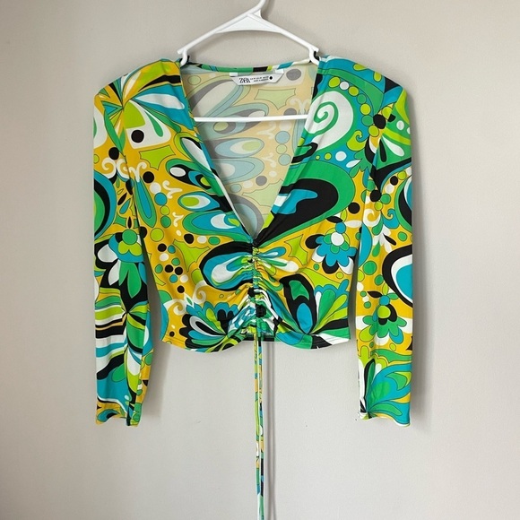 Zara Yellow Green 70’s Groovy Long Sleeve Crop Blouse - Picture 1 of 7